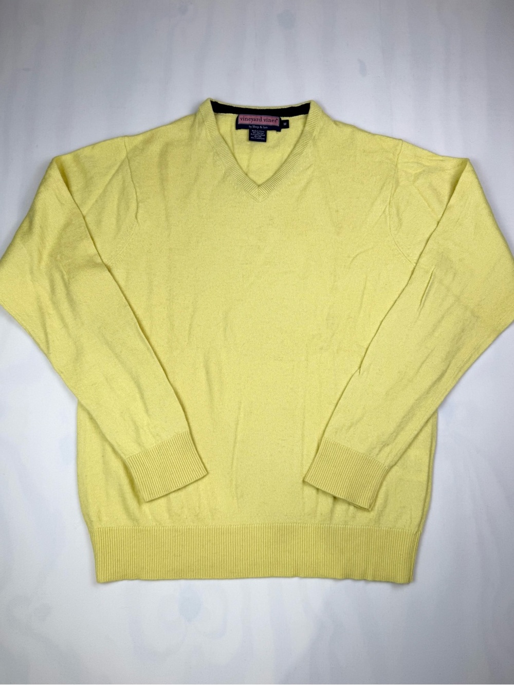 Vineyard Vines Merino Wool Silk Cashmere V Neck Sweater Yellow Men's Medium